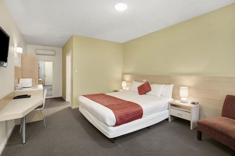 Adelaide Road Motor Lodge - Taree Accommodation 10