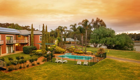 Clare Country Club - Taree Accommodation 0