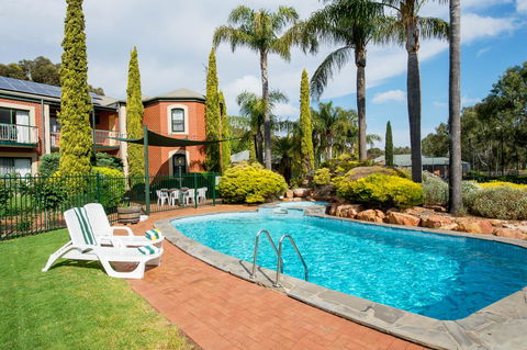 Clare Country Club - Taree Accommodation 8