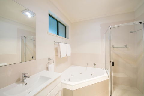 Clare Country Club - Taree Accommodation 19