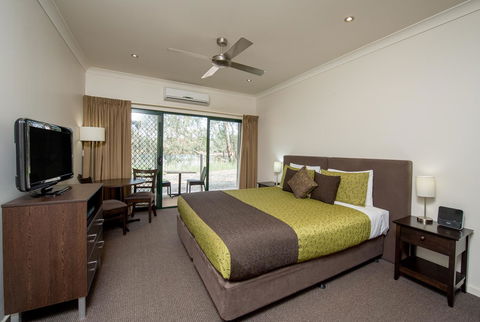 Clare Country Club - Taree Accommodation 25