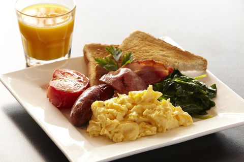 Clare Country Club - Taree Accommodation 1