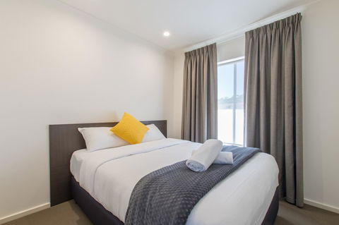 Mick O\'Sheas - Taree Accommodation 17