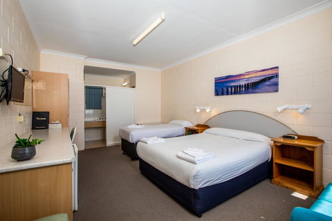 Blue Seas Motel - Taree Accommodation 3