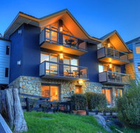 Snowgoose Apartments - Taree Accommodation