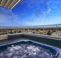 Glenelg Skyline Penthouse - Taree Accommodation