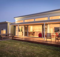 Middle River Beach House - East Wing - Taree Accommodation