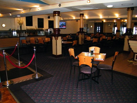 Grand Tasman Hotel - Taree Accommodation 2