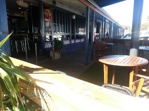 Grand Tasman Hotel - Taree Accommodation 3