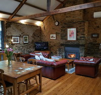 William Hunt's Retreat - Cypress Studio - Taree Accommodation