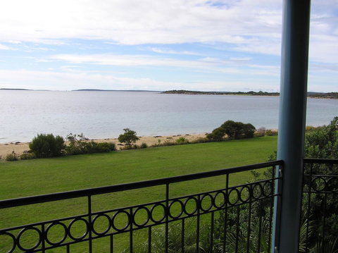 Mariners Cay Apartment - Taree Accommodation 6