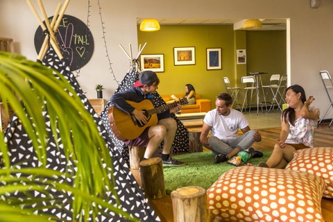 YHA Adelaide Central - Taree Accommodation 26