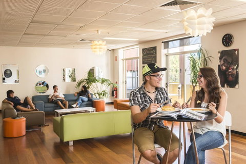 YHA Adelaide Central - Taree Accommodation 35