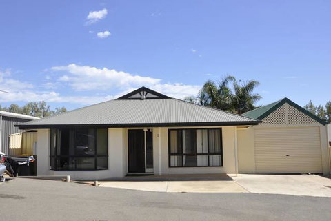 The Club House - Taree Accommodation 4
