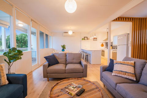 Aldinga Beach Break - C21 SouthCoast Holidays - Taree Accommodation 7