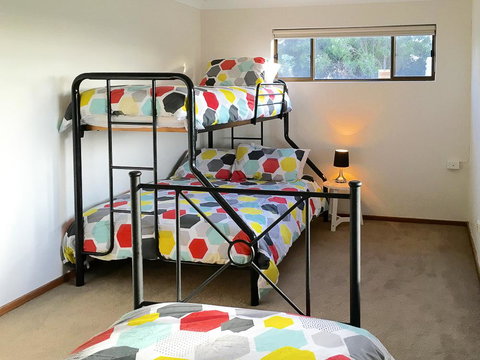 Seacroft - Taree Accommodation 17