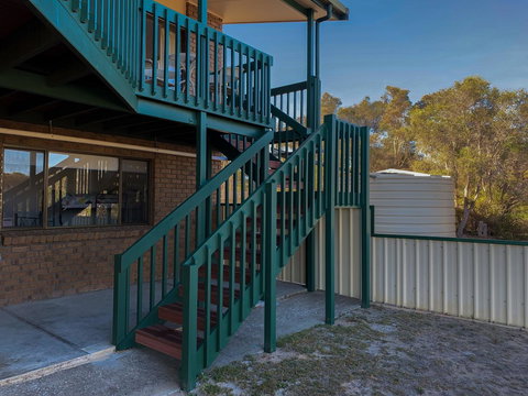 Seacroft - Taree Accommodation 29