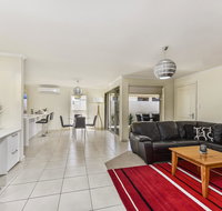 City Fringe Apartment - Taree Accommodation