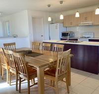 Bayview Beach House Apartment No 1 - Taree Accommodation