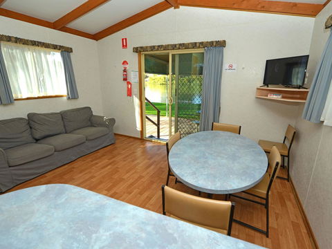 Echo Holiday Parks - Renmark - Taree Accommodation 17