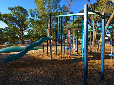 Echo Holiday Parks - Renmark - Taree Accommodation 8
