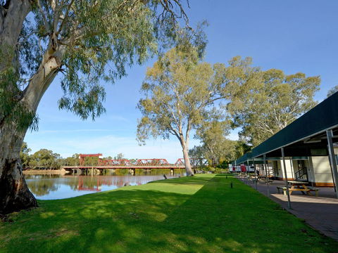 Echo Holiday Parks - Renmark - Taree Accommodation 0