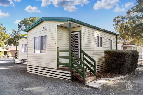 Gawler Caravan Park - Taree Accommodation 18