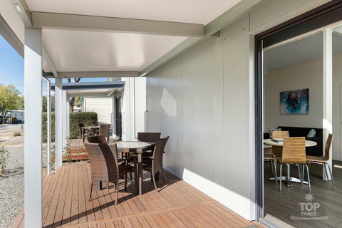 Gawler Caravan Park - Taree Accommodation 0