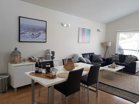 Villa Sedici @ Cape Villas Dunsborough - Taree Accommodation 32