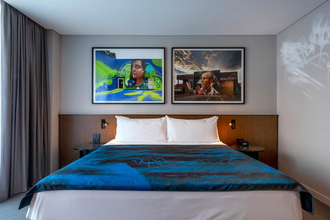 The Adnate Perth - Art Series - Taree Accommodation 14