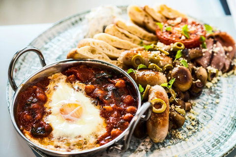 The Adnate Perth - Art Series - Taree Accommodation 4