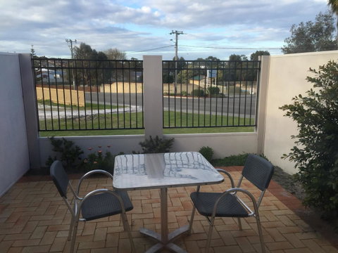 Country Comfort Amity Motel - Taree Accommodation 2