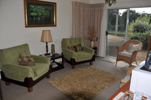 Glenelg On King Bed & Breakfast - Taree Accommodation 21