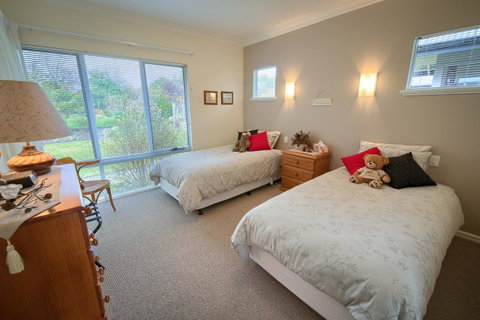 Glenelg On King Bed & Breakfast - Taree Accommodation 4