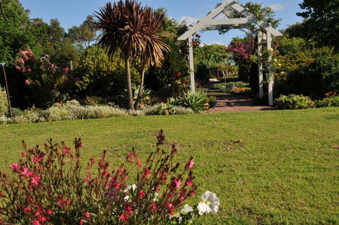 Glenelg On King Bed & Breakfast - Taree Accommodation 16