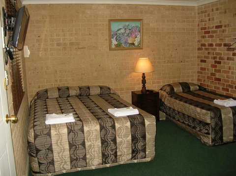 Travellers Rest Motel - Taree Accommodation 11