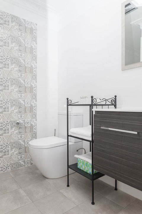 Blue Door Apartments - Taree Accommodation 9