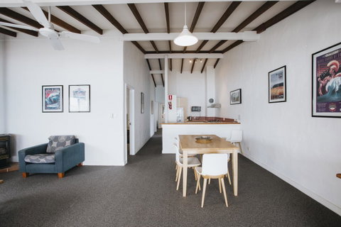 Canal Rocks Beachfront Apartments - Taree Accommodation 23