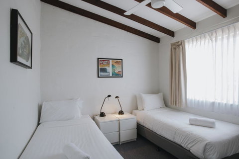 Canal Rocks Beachfront Apartments - Taree Accommodation 31