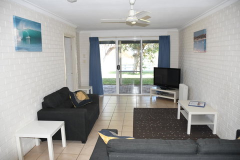 Kalbarri Seafront Villas - Taree Accommodation 13