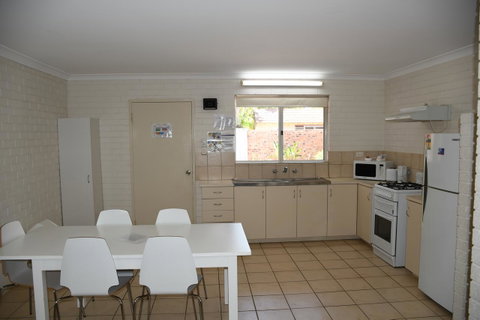 Kalbarri Seafront Villas - Taree Accommodation 24