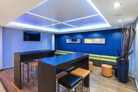 Quality Hotel Ambassador Perth - Taree Accommodation 18