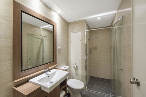 Quality Hotel Ambassador Perth - Taree Accommodation 12