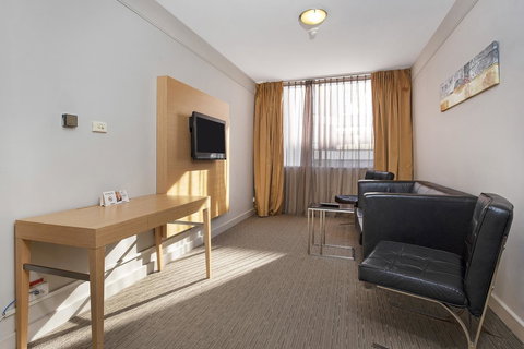 Quality Hotel Ambassador Perth - Taree Accommodation 27