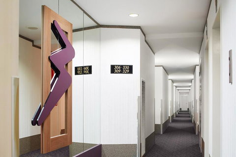 Quality Hotel Ambassador Perth - Taree Accommodation 3