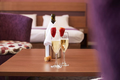 Quality Hotel Ambassador Perth - Taree Accommodation 8