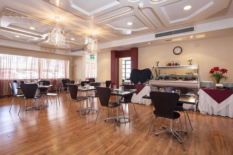 Quality Hotel Ambassador Perth - Taree Accommodation 15