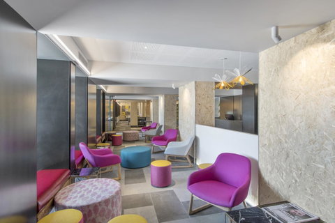 Metro Hotel Perth - Taree Accommodation 11