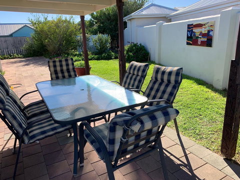 Beachside Prevelly Villas - Taree Accommodation 8