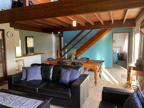 Beachside Prevelly Villas - Taree Accommodation 16